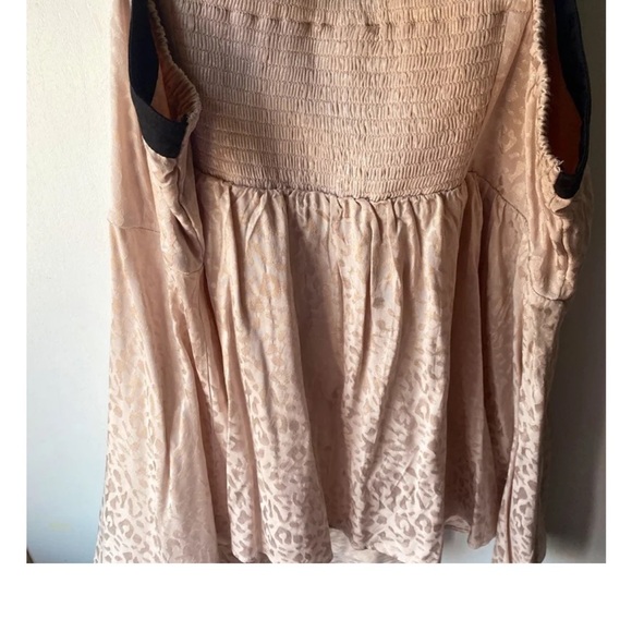 Torrid blouse - Picture 2 of 2